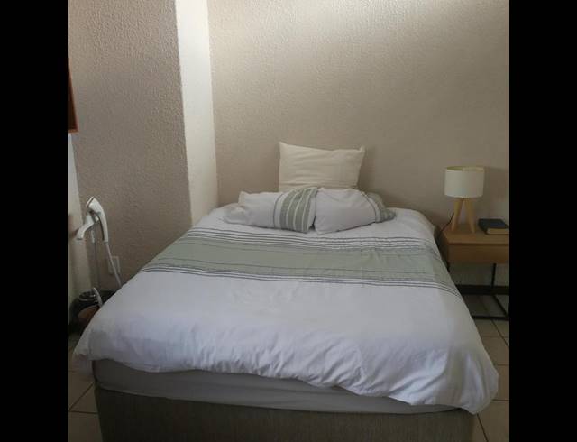 1 BEDROOM APARTMENT FOR SALE IN HATFIELD